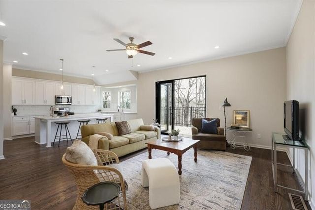 366 Greycoat Bluff SW, Marietta, GA 30064
