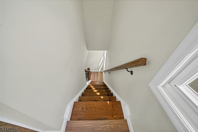 171 Myrtle St, Franklin Twp., NJ 08873