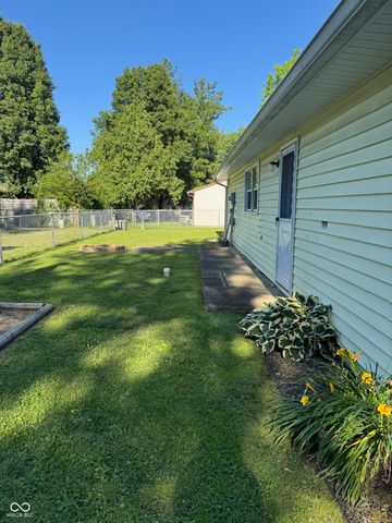 156 Hitchcock Drive, Hope, IN 47246