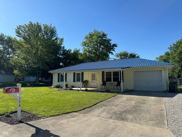 156 Hitchcock Drive, Hope, IN 47246