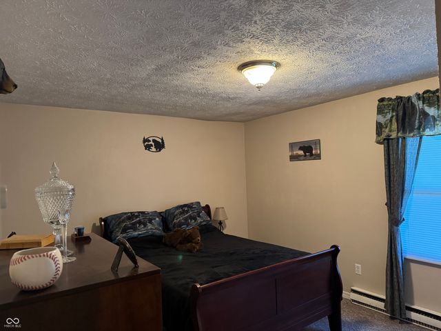 156 Hitchcock Drive, Hope, IN 47246