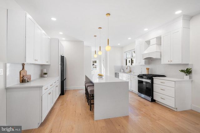 705 PRESTON AVE, Bryn Mawr, PA 19010