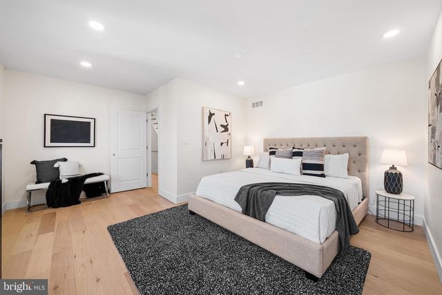 705 PRESTON AVE, Bryn Mawr, PA 19010