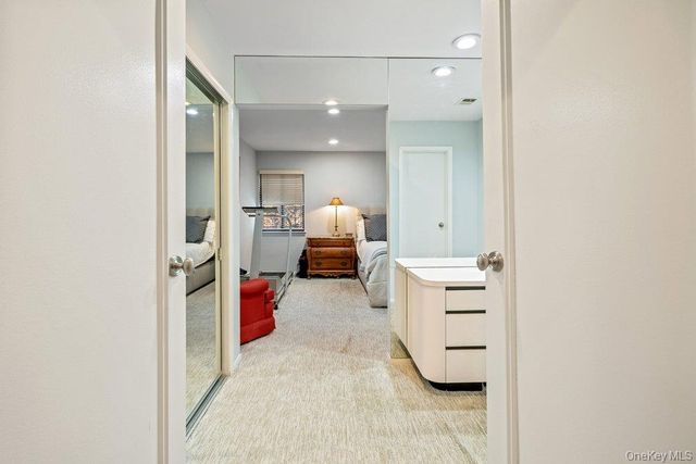 230 Hamlet Drive, Jericho, NY 11753