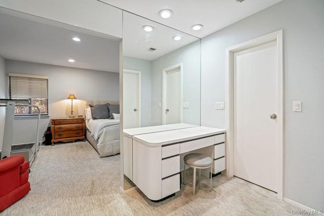 230 Hamlet Drive, Jericho, NY 11753