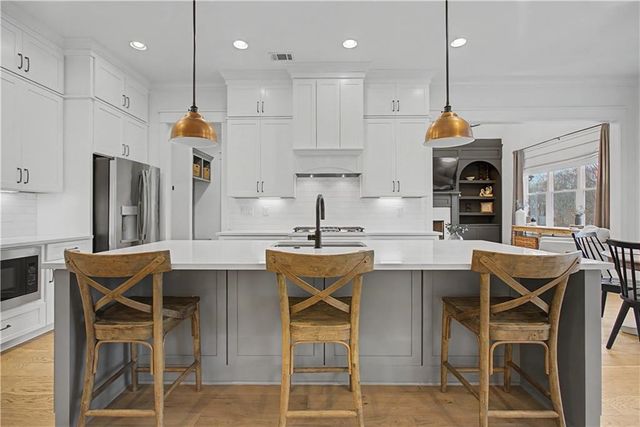 824 Low Falls Court, Jefferson, GA 30549