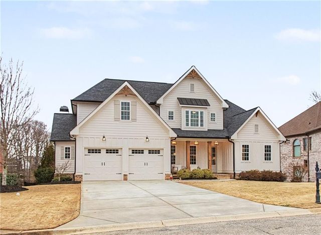 824 Low Falls Court, Jefferson, GA 30549