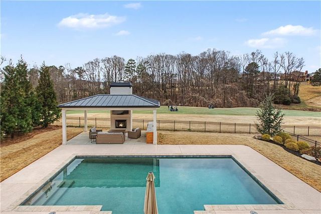 824 Low Falls Court, Jefferson, GA 30549