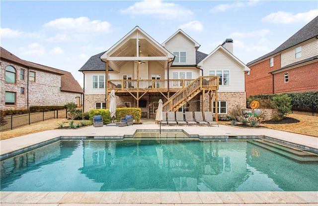 824 Low Falls Court, Jefferson, GA 30549