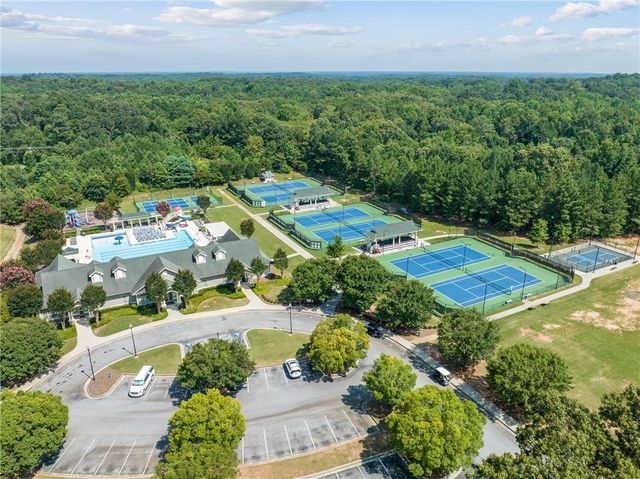 824 Low Falls Court, Jefferson, GA 30549