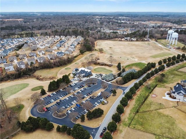 824 Low Falls Court, Jefferson, GA 30549