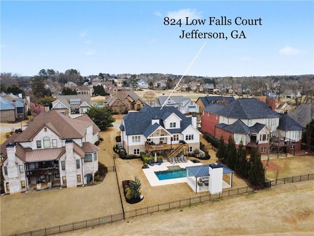 824 Low Falls Court, Jefferson, GA 30549