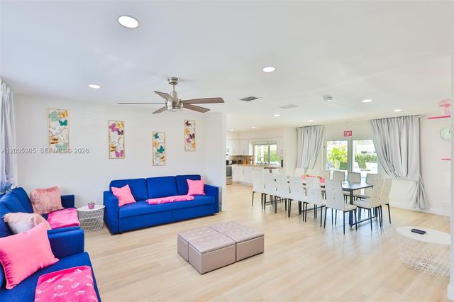 614 S Crescent Drive, Hollywood, FL 33021