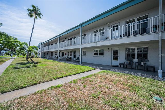 5216 81ST STREET N 5, St Petersburg, FL 33709