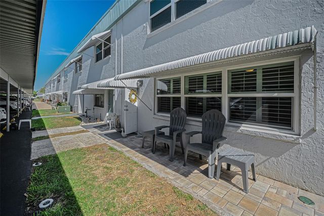 5216 81ST STREET N 5, St Petersburg, FL 33709