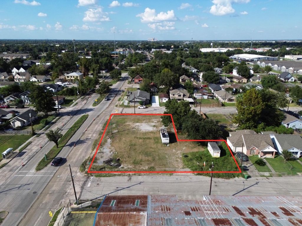 0 Lockwood Drive, Houston, TX 77020