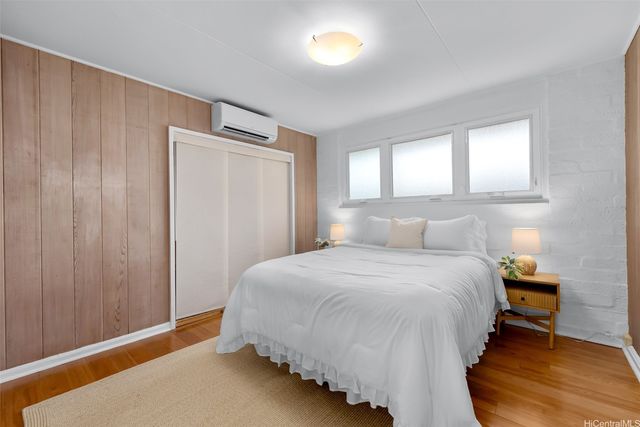 1081 Makaiwa Street, Honolulu, HI 96816