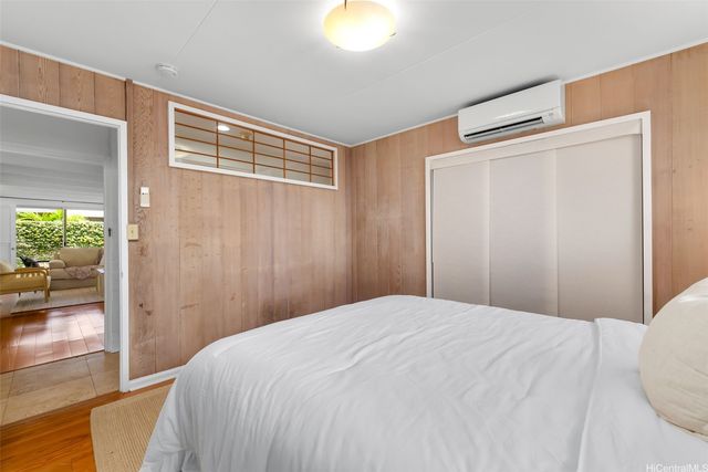 1081 Makaiwa Street, Honolulu, HI 96816