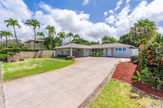 1081 Makaiwa Street, Honolulu, HI 96816