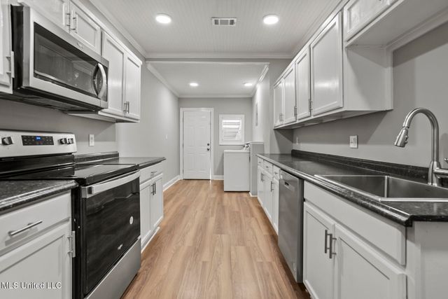 3611 N State Street, A, Jackson, MS 39216