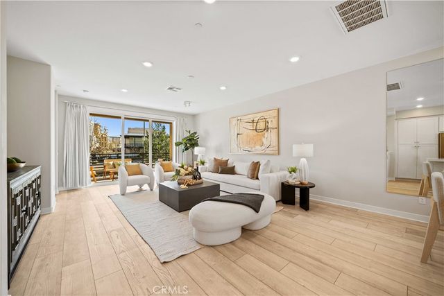 220 Keeper, Irvine, CA 92618