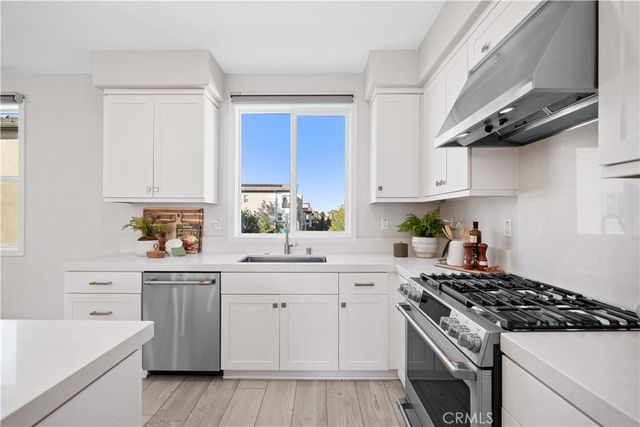 220 Keeper, Irvine, CA 92618