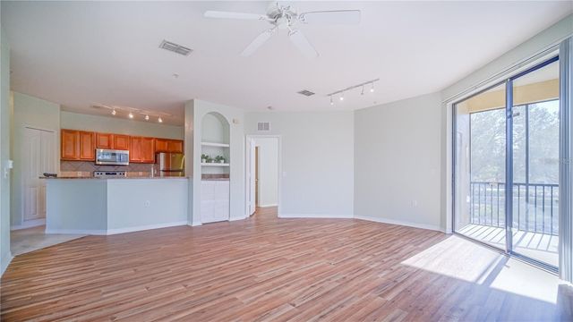 6157 METROWEST BOULEVARD 207, Orlando, FL 32835