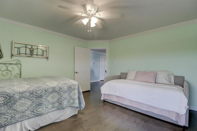 9482 Big Lake Road, Lake Charles, LA 70605