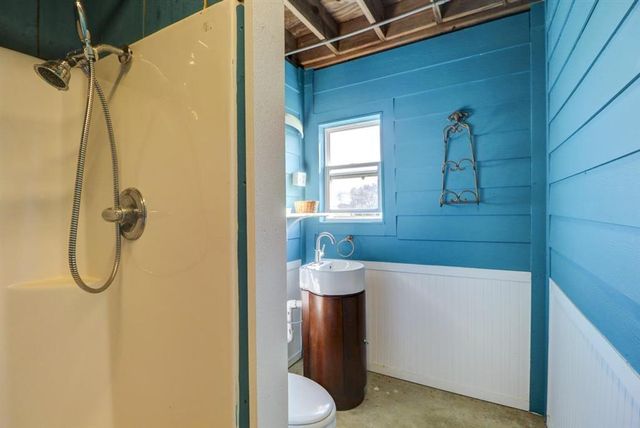 9482 Big Lake Road, Lake Charles, LA 70605