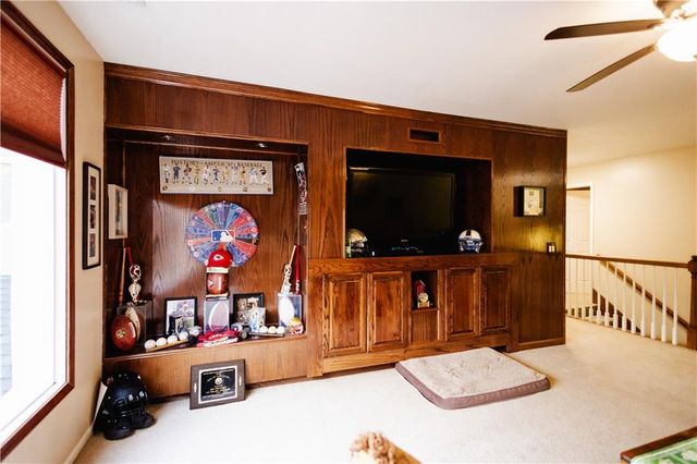 4912 Corinth Drive, St Joseph, MO 64506