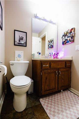 4912 Corinth Drive, St Joseph, MO 64506