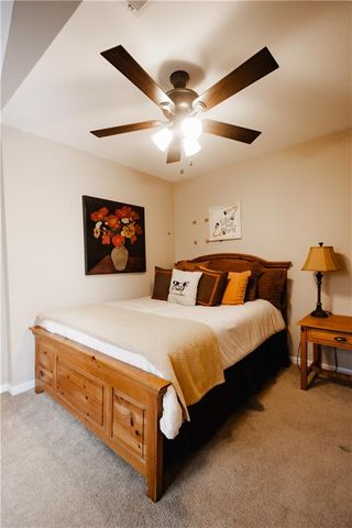 4912 Corinth Drive, St Joseph, MO 64506