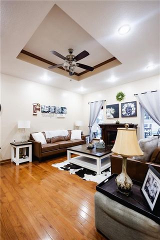 4912 Corinth Drive, St Joseph, MO 64506