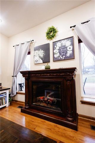 4912 Corinth Drive, St Joseph, MO 64506