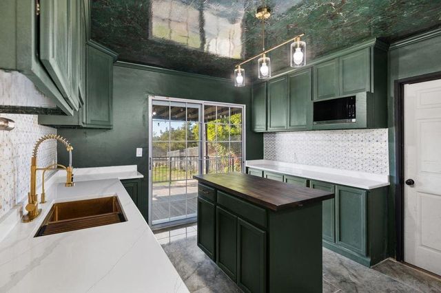 926 S 61st Street, San Diego, CA 92114