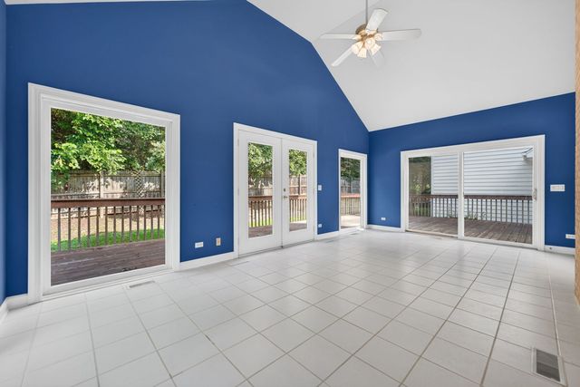 4N760 S Circle Drive, St. Charles, IL 60175