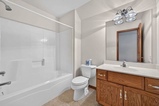 4N760 S Circle Drive, St. Charles, IL 60175