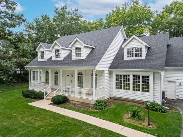 4N760 S Circle Drive, St. Charles, IL 60175