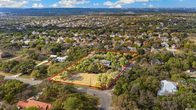 7881 N Verde Dr, San Antonio, TX 78240