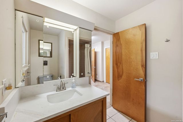 7881 N Verde Dr, San Antonio, TX 78240