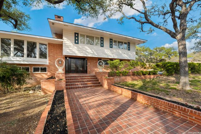 7881 N Verde Dr, San Antonio, TX 78240