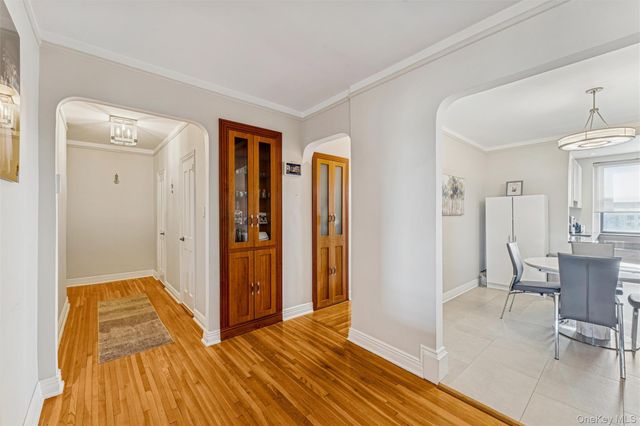 8451 Beverly Road 6R, Kew Gardens, NY 11415