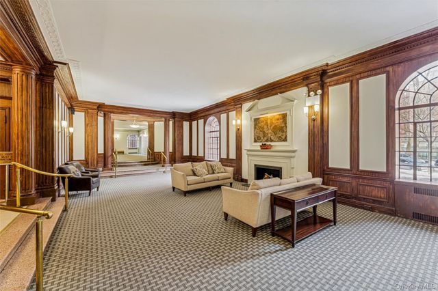 8451 Beverly Road 6R, Kew Gardens, NY 11415