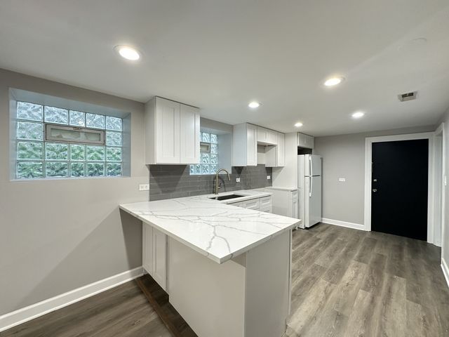 2617 W Rascher Avenue G, Chicago, IL 60625