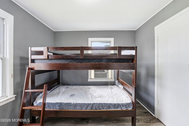 54 Third Avenue, Toms River, NJ 08757