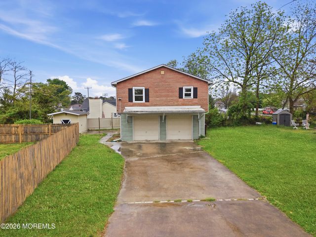 54 Third Avenue, Toms River, NJ 08757