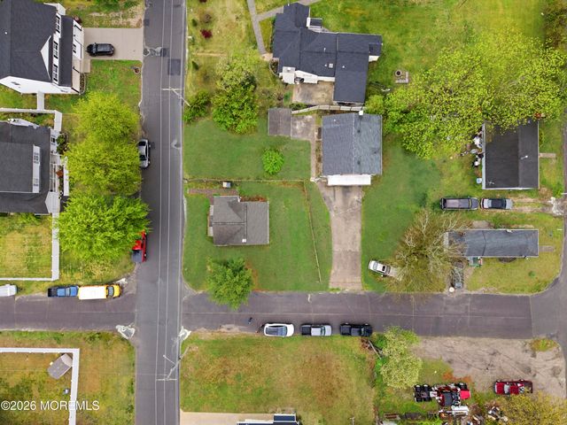 54 Third Avenue, Toms River, NJ 08757