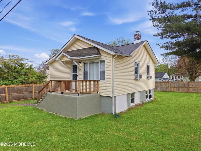 54 Third Avenue, Toms River, NJ 08757