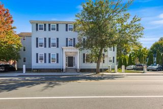75 Cabot St 8, Beverly, MA 01915