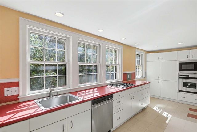 65 Prospect Street, Providence, RI 02906